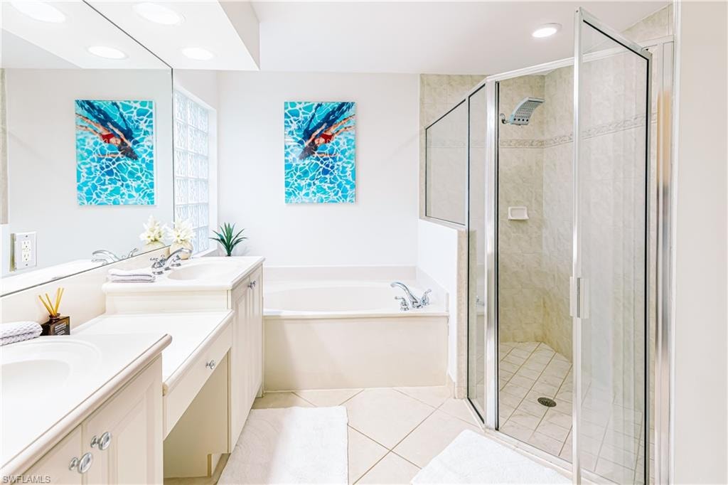 1376 Areca CV photo 18