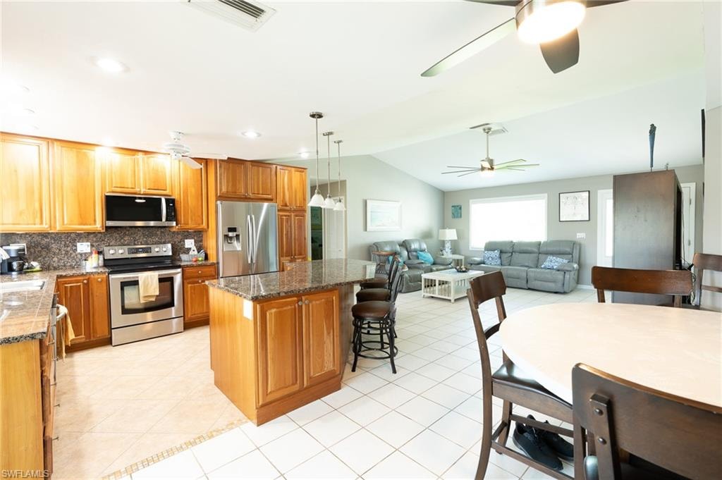 115 SE 35th TER photo 14