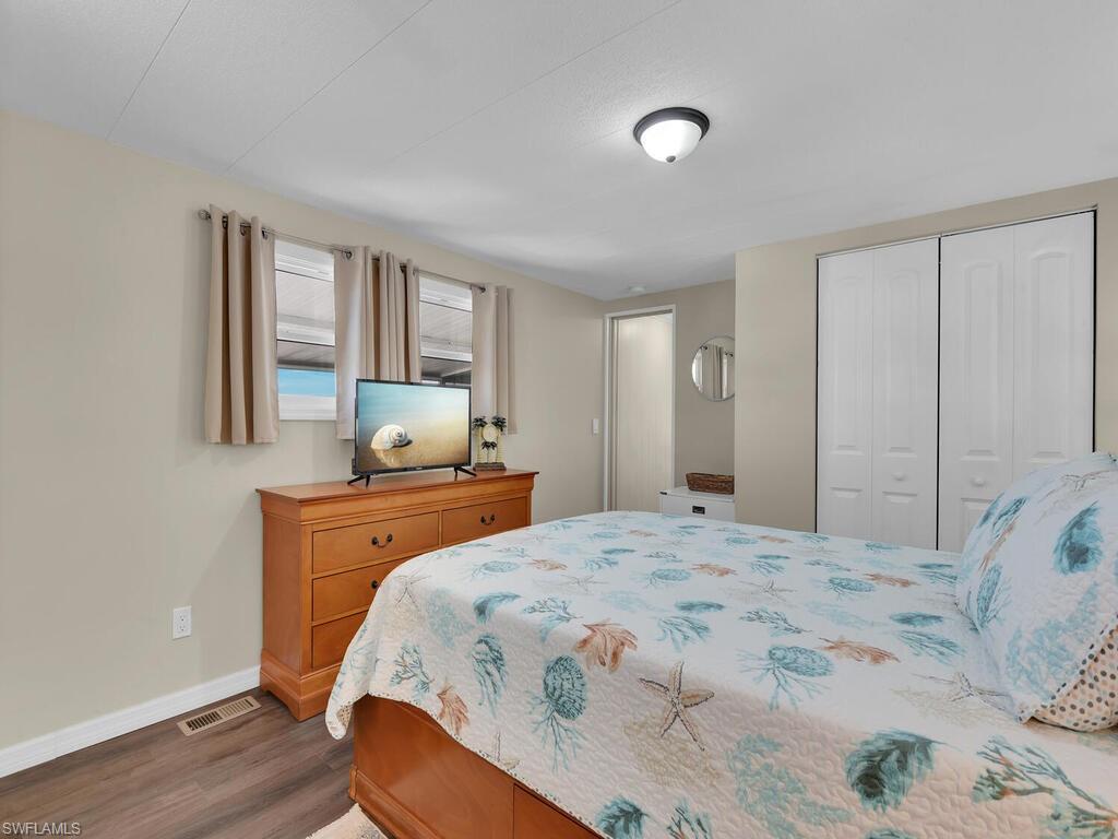 37 Channel LN photo 20