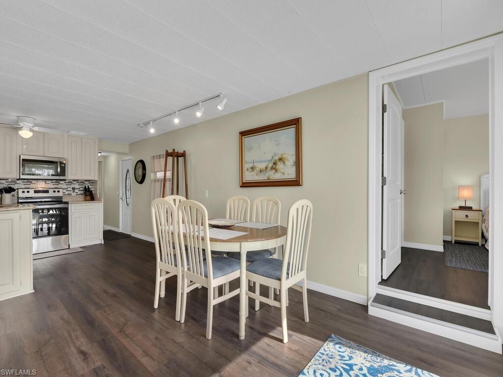 37 Channel LN photo 14