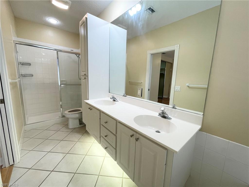 5325 Cove CIR photo 11