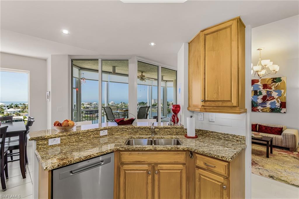 4192 Bay Beach LN 872 photo 15