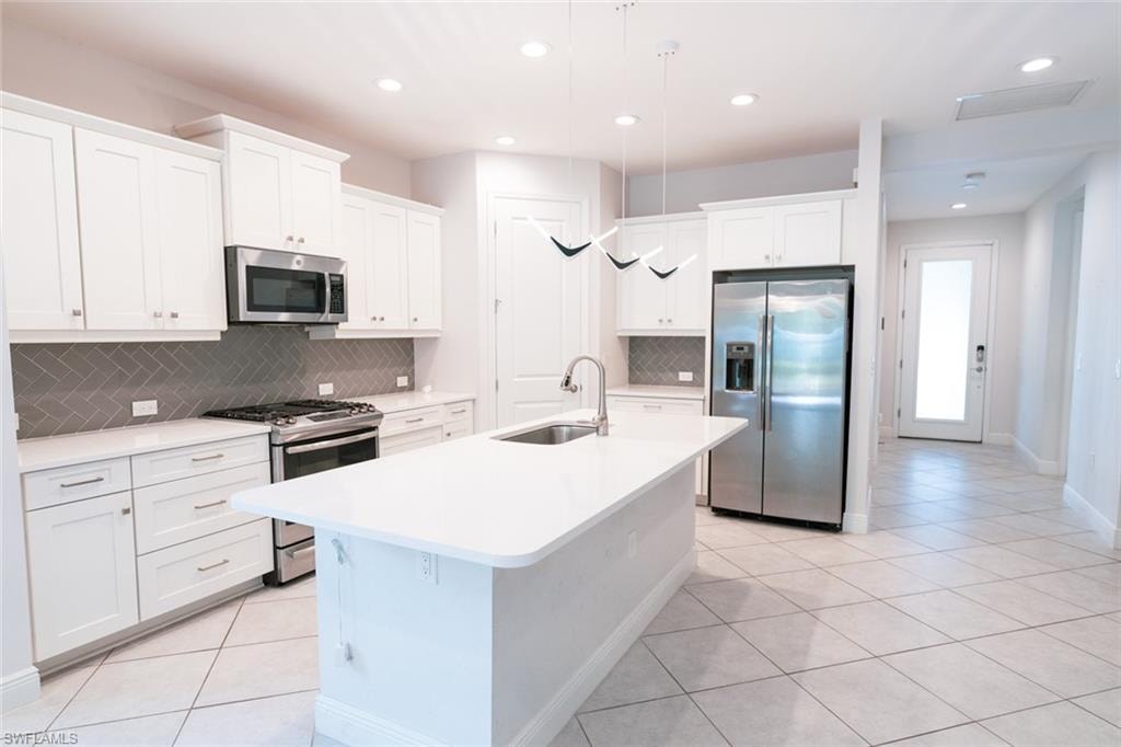 2309 Ariane DR photo 9