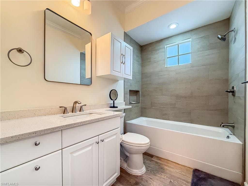 8524 Via Lungomare CIR 201 photo 19