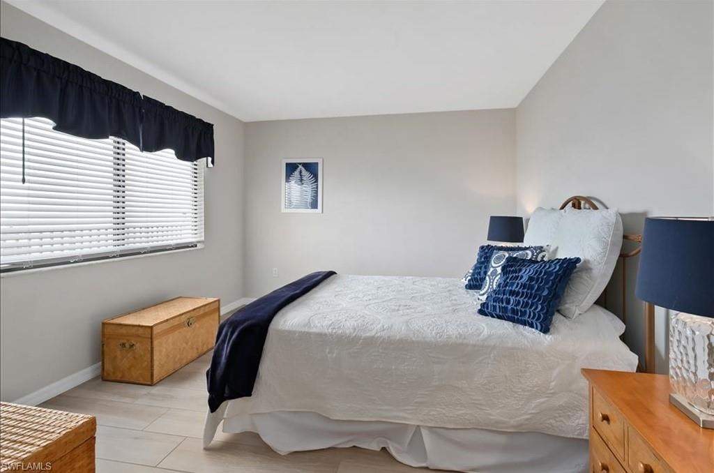 Bedroom with baseboards