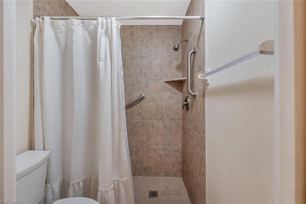 818 Tanbark DR 103 photo 22