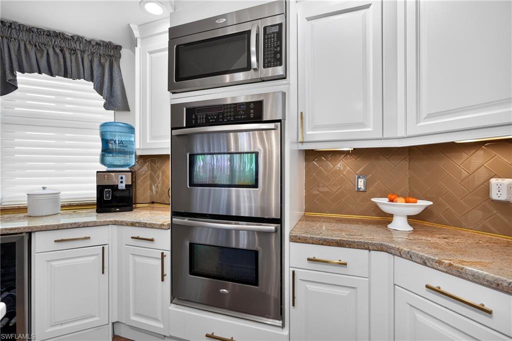 14380 Riva Del Lago DR 501 photo 17