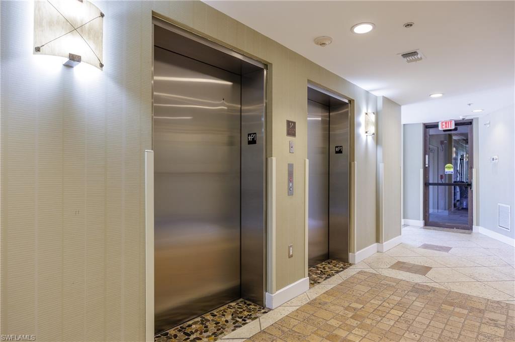 14380 Riva Del Lago DR 501 photo 34
