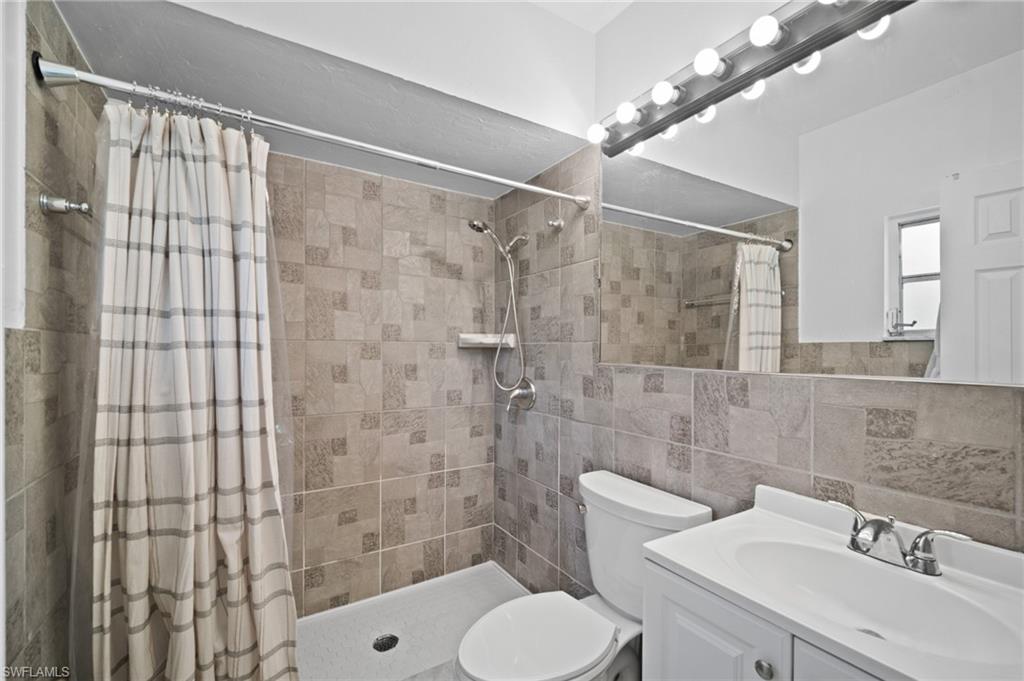 273 Porter ST photo 12
