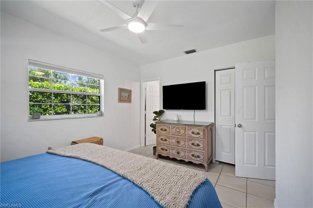 273 Porter ST photo 11