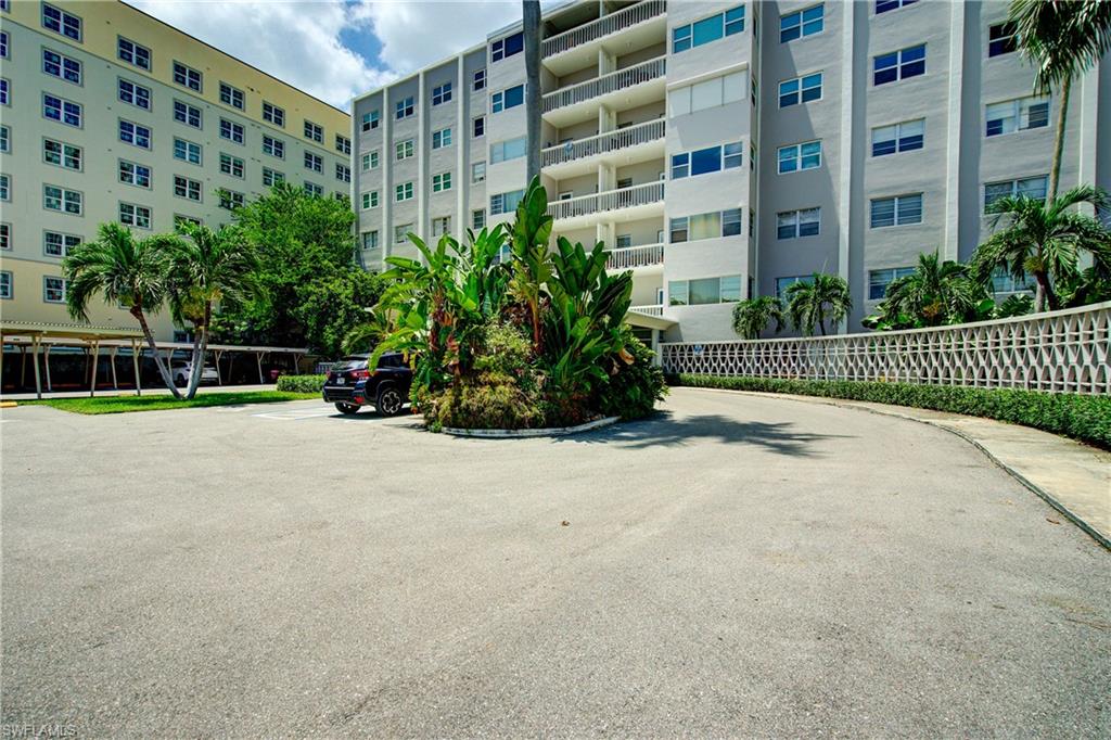 An easy access front entry to the building makes light work of unloading groceries, etc.