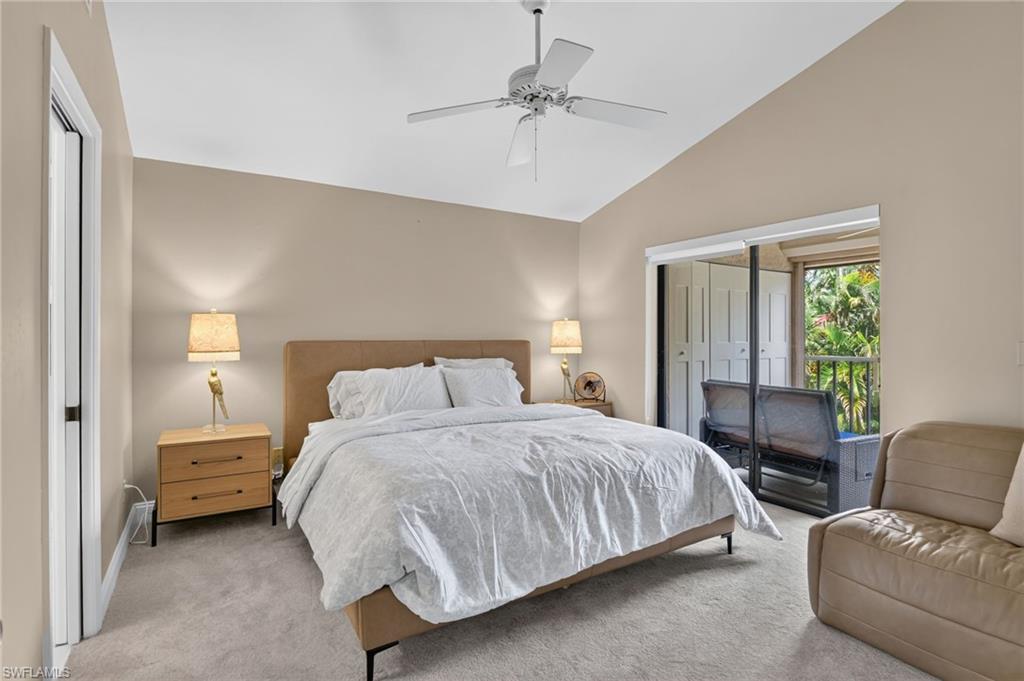 King size bed