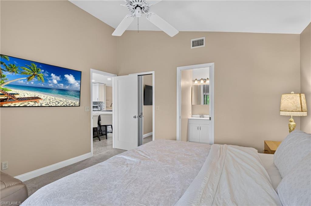 King size bed