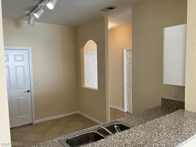 3604 Cedar Oak DR 103 photo 9