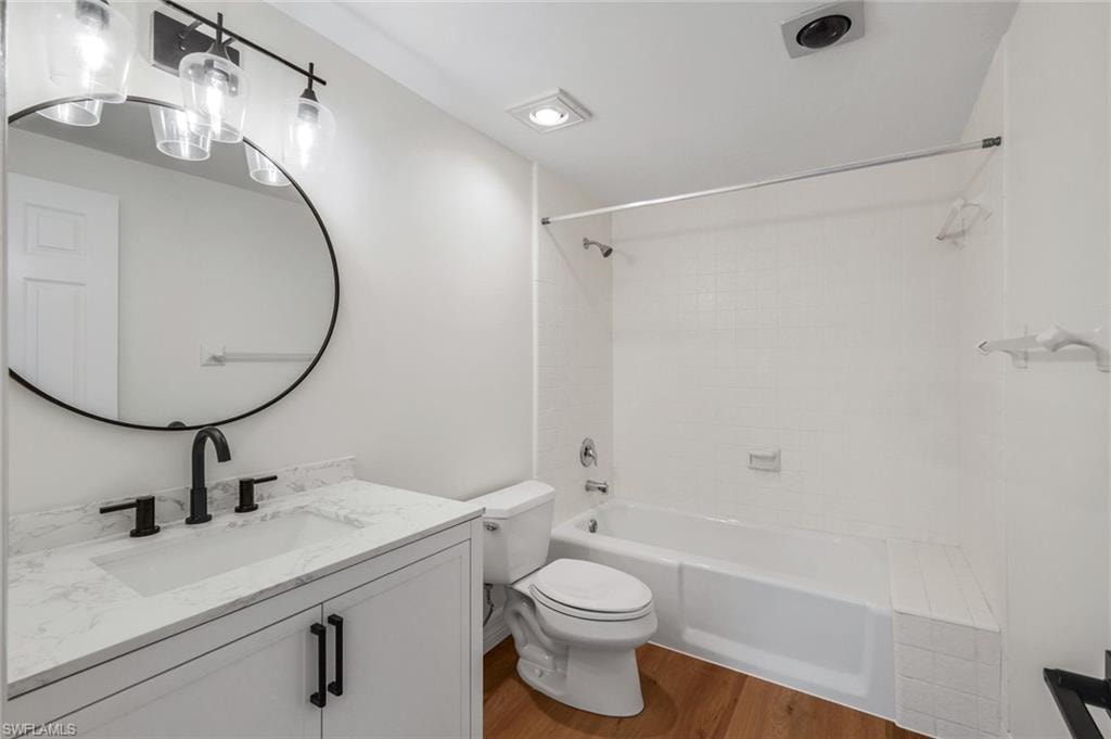 6075 Pelican Bay BLVD 104 photo 17