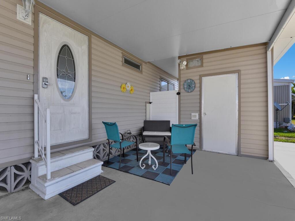 300 Shoreland DR photo 24