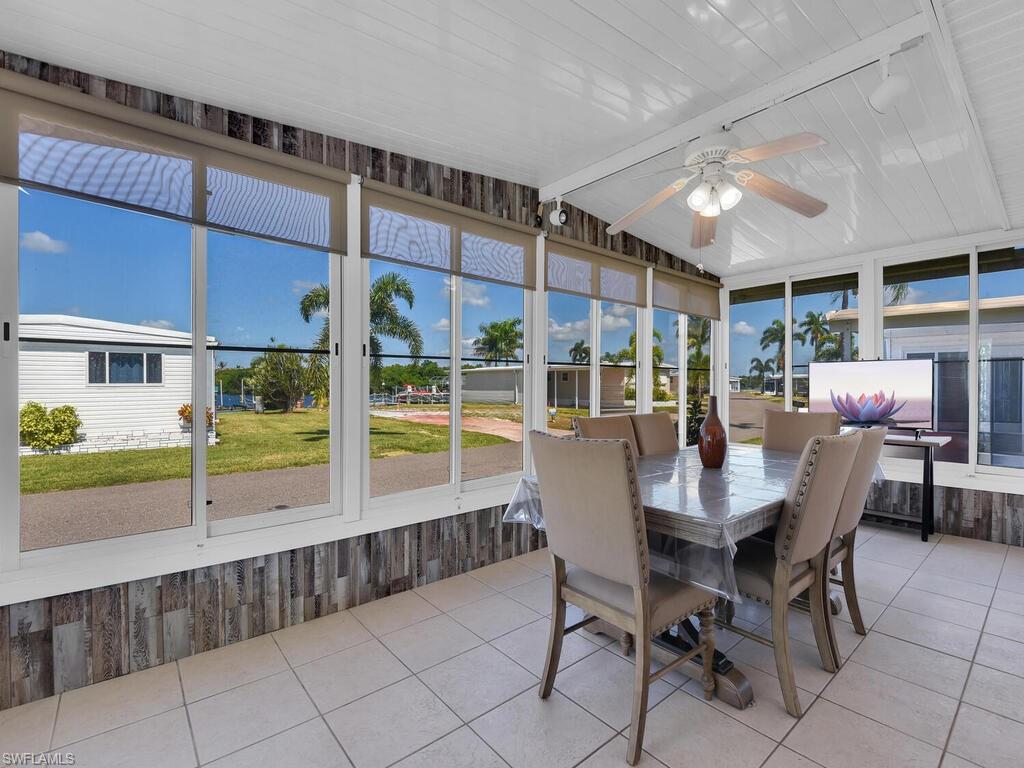 300 Shoreland DR photo 15
