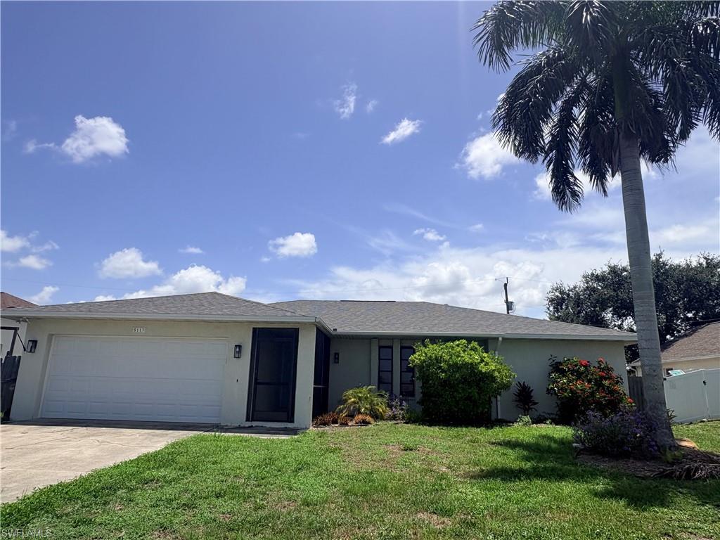 5113 Chiquita BLVD S