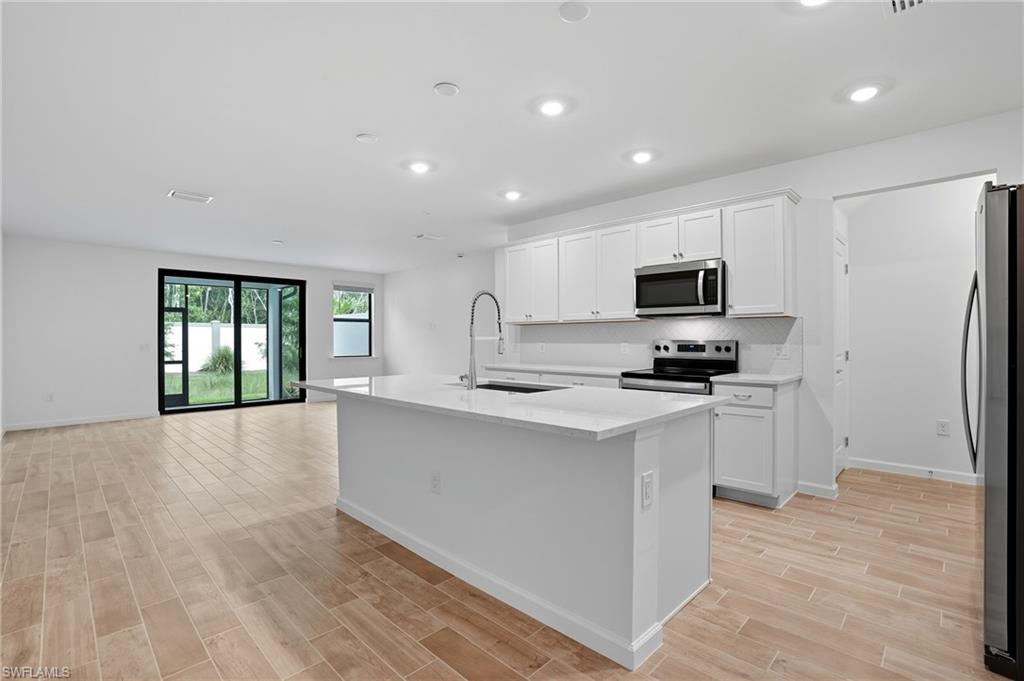 27881 Radiant CT photo 6