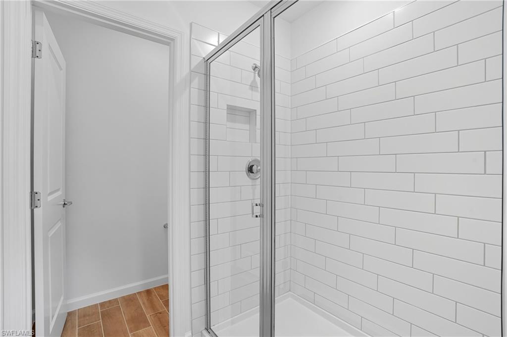 27881 Radiant CT photo 17