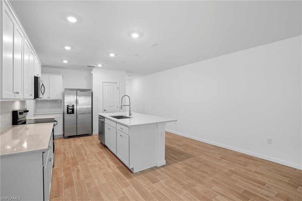 27881 Radiant CT
