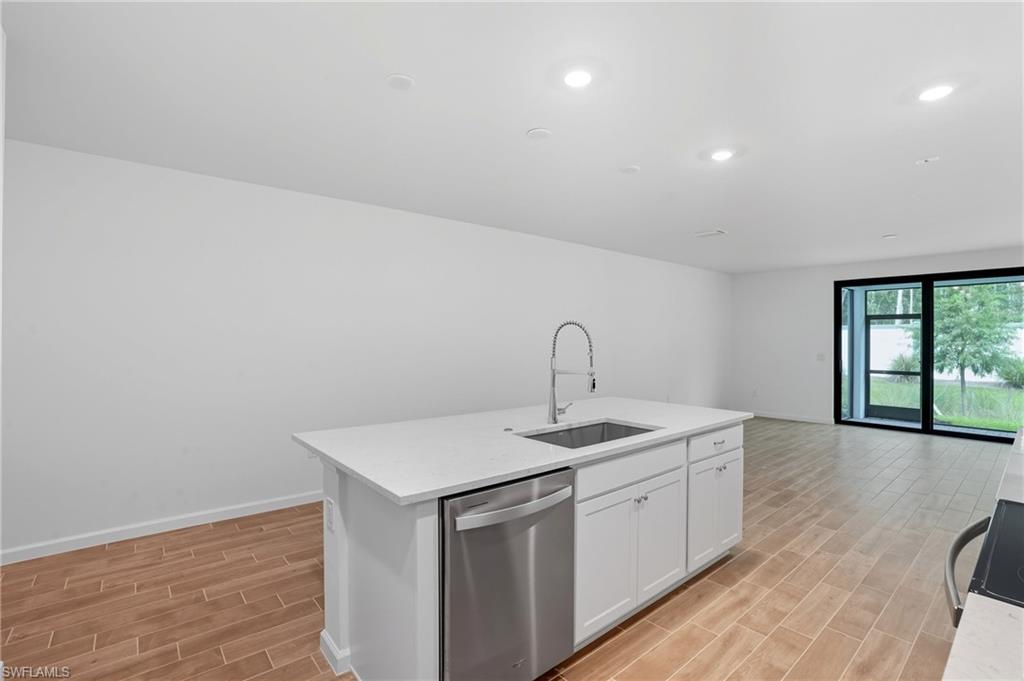 27881 Radiant CT photo 11