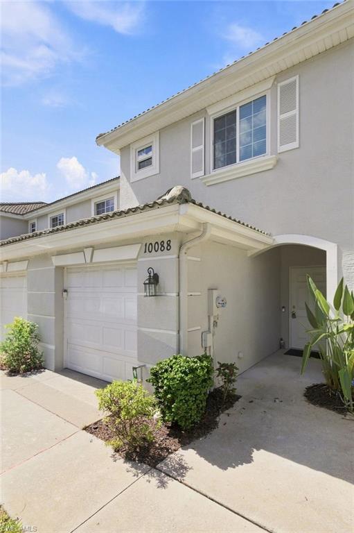 10088 Pacific Pines AVE