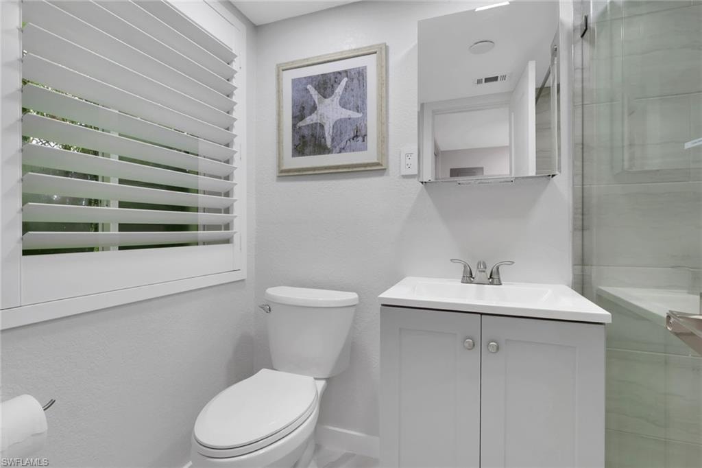 175 5th AVE S 4 photo 26