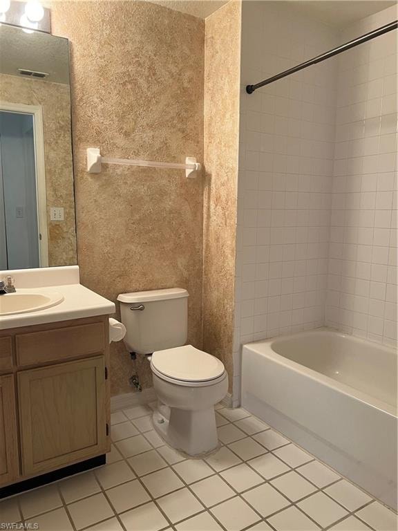 4650 Saint Croix LN 725 photo 11