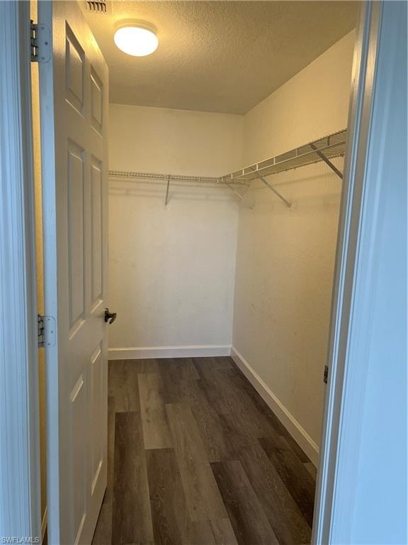 4650 Saint Croix LN 725 photo 8
