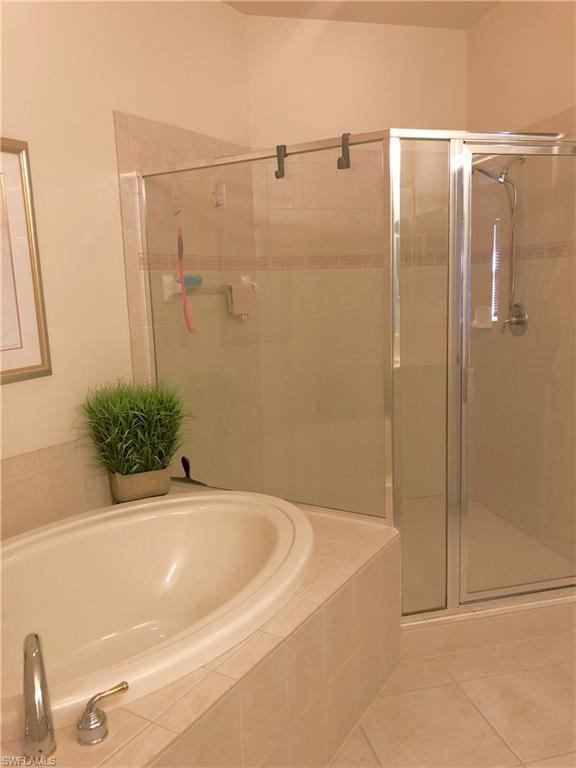 14100 Cambridge DR 203 photo 12