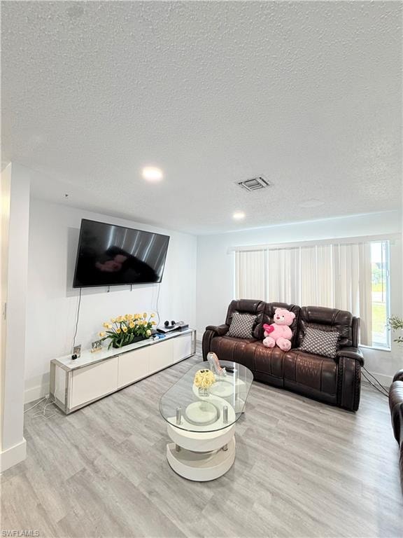 1704 Viscaya PKWY