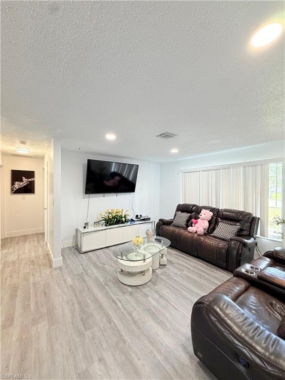 1704 Viscaya PKWY