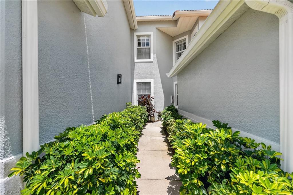 1285 Sweetwater CV 2106