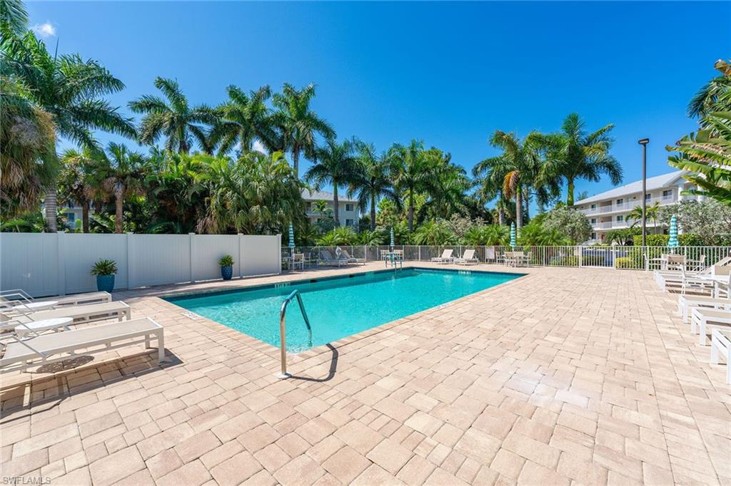 3001 Sandpiper Bay CIR B101 photo 20