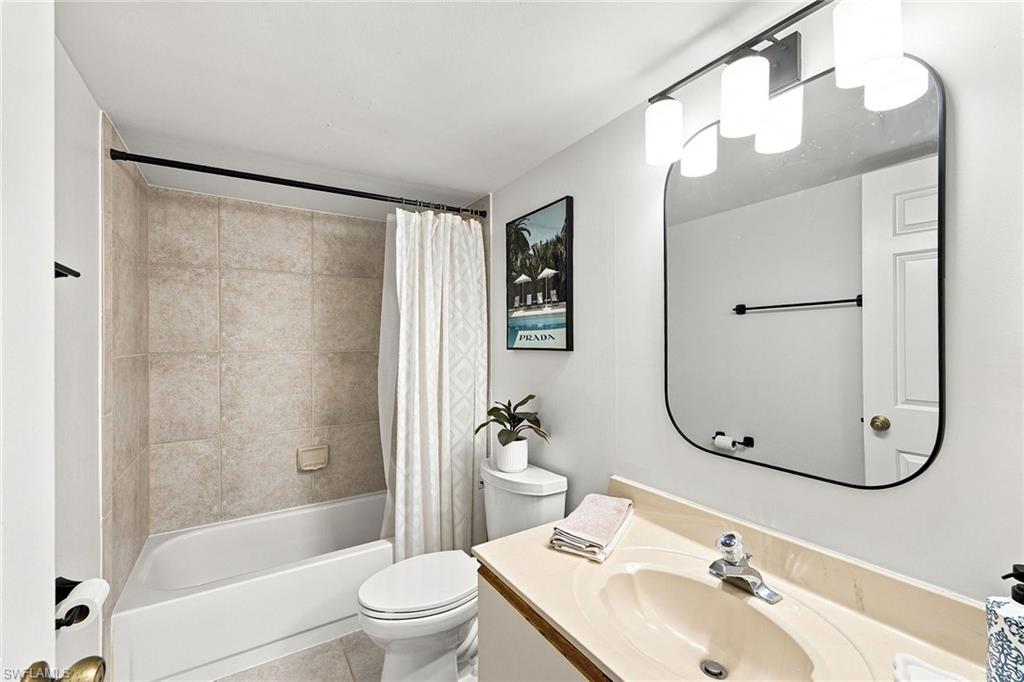 3001 Sandpiper Bay CIR B101 photo 14