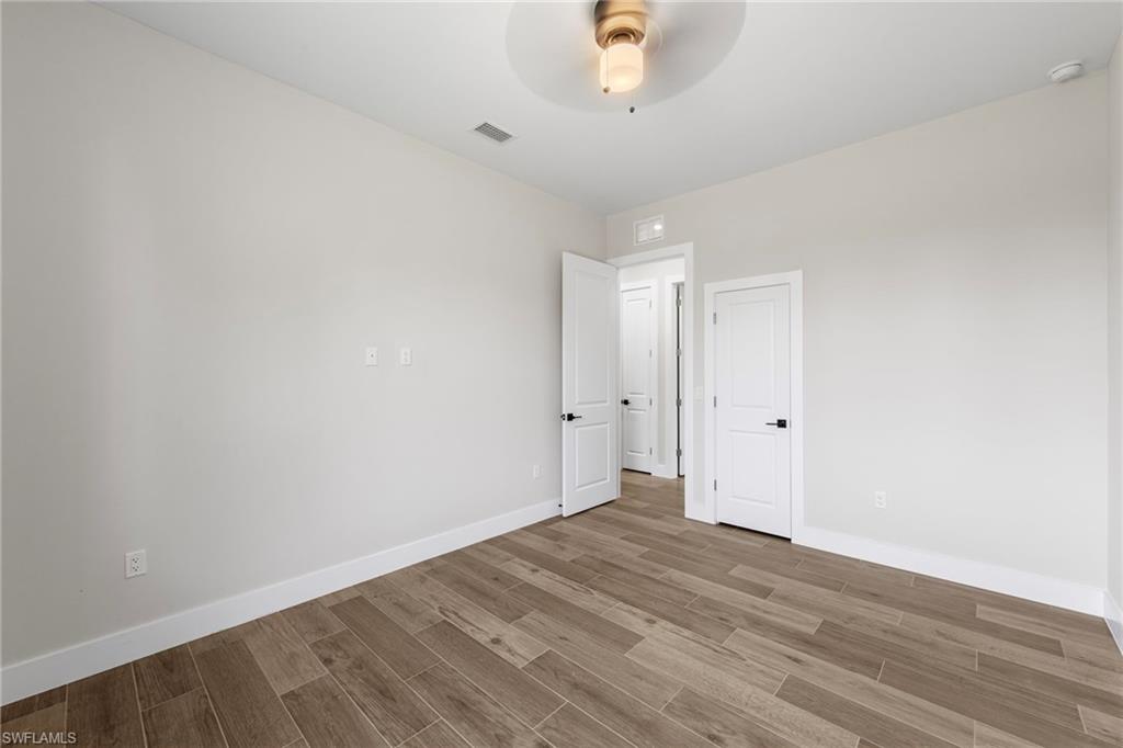 3804 Hyde Park DR photo 21