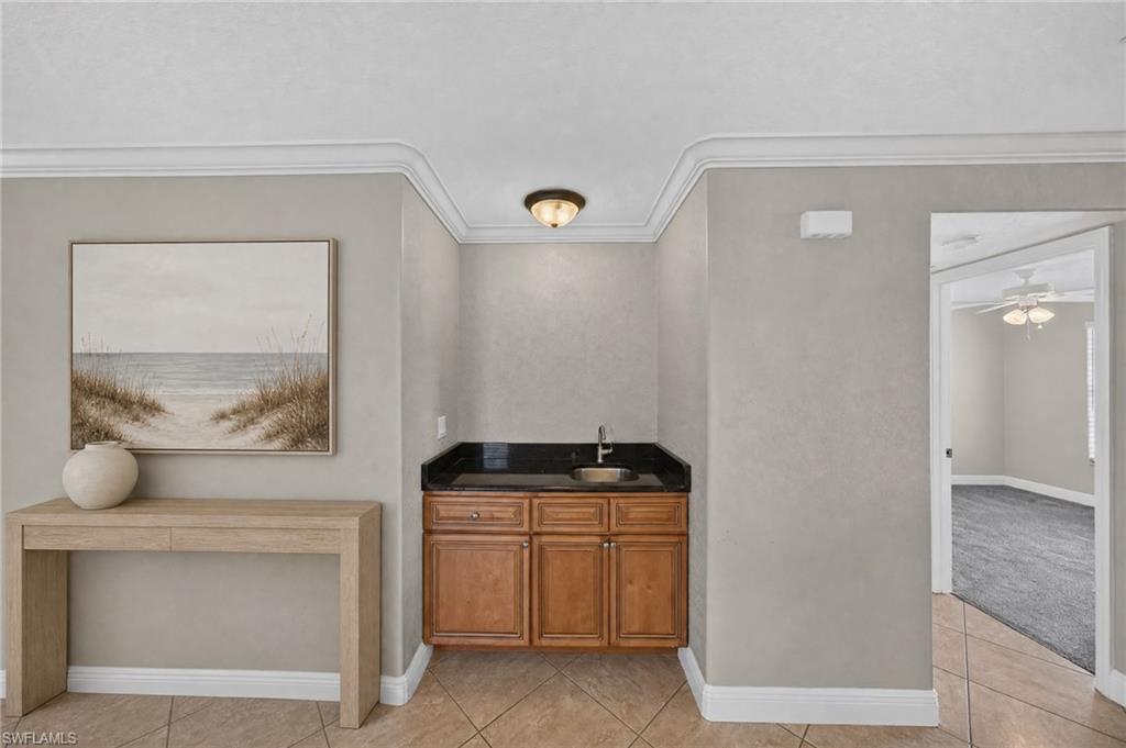 4205 SE 19th AVE 203 photo 6