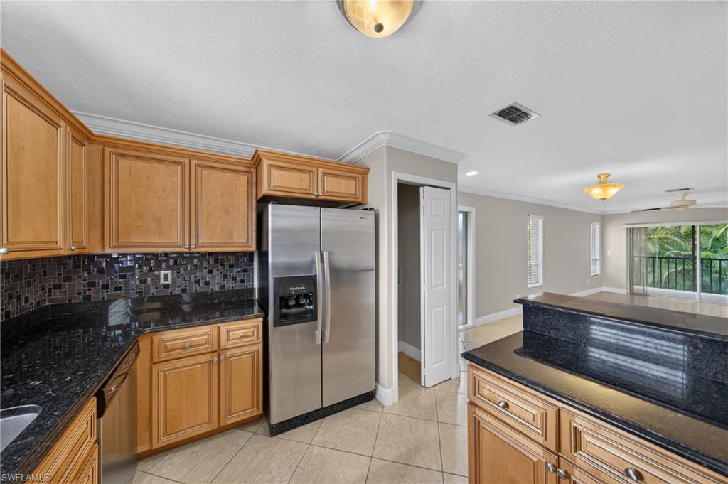 4205 SE 19th AVE 203 photo 13