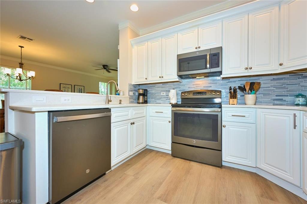 8837 E Bay CIR photo 26