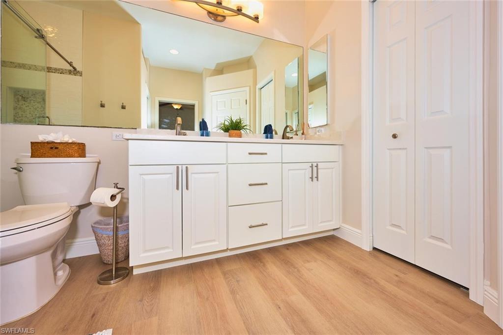 8837 E Bay CIR photo 37