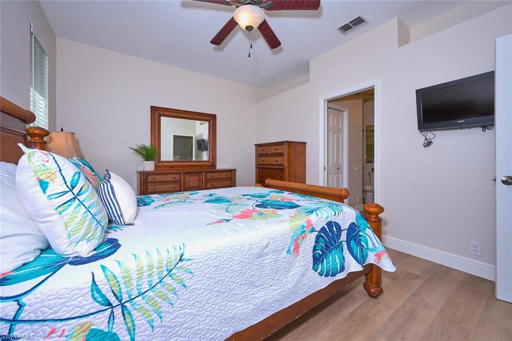 8837 E Bay CIR photo 35