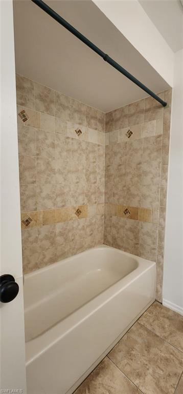 3417 SW Santa Barbara PL 108