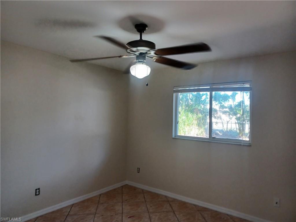 703 SW Santa Barbara PL photo 16