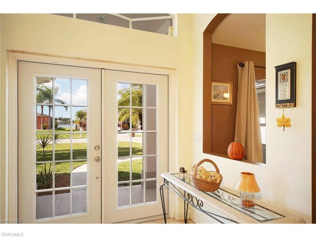 703 SW Santa Barbara PL