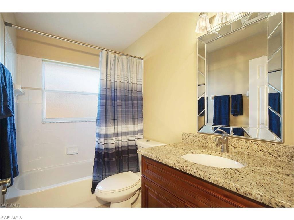 703 SW Santa Barbara PL photo 15