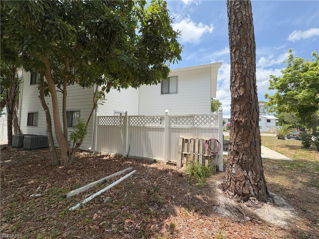 11929 Corinne Lee CT 102 photo 21