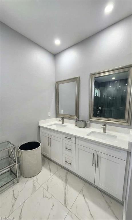 141 SW 35th PL photo 13