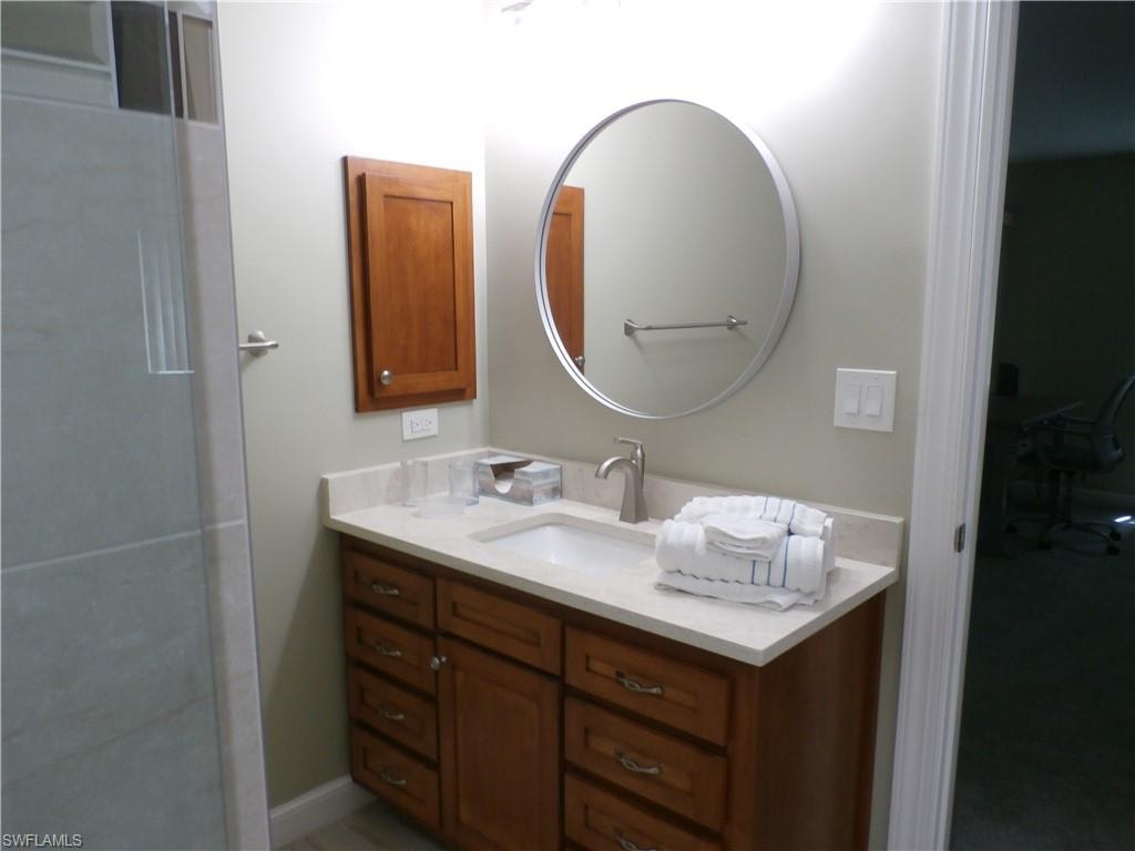 11140 Caravel CIR 107 photo 17