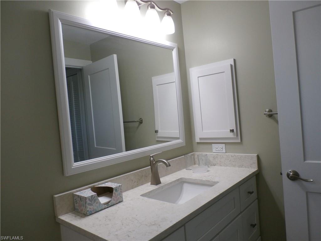 11140 Caravel CIR 107 photo 10